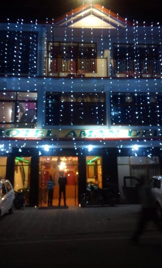 Hotel Amandeep Dharamszala Kültér fotó